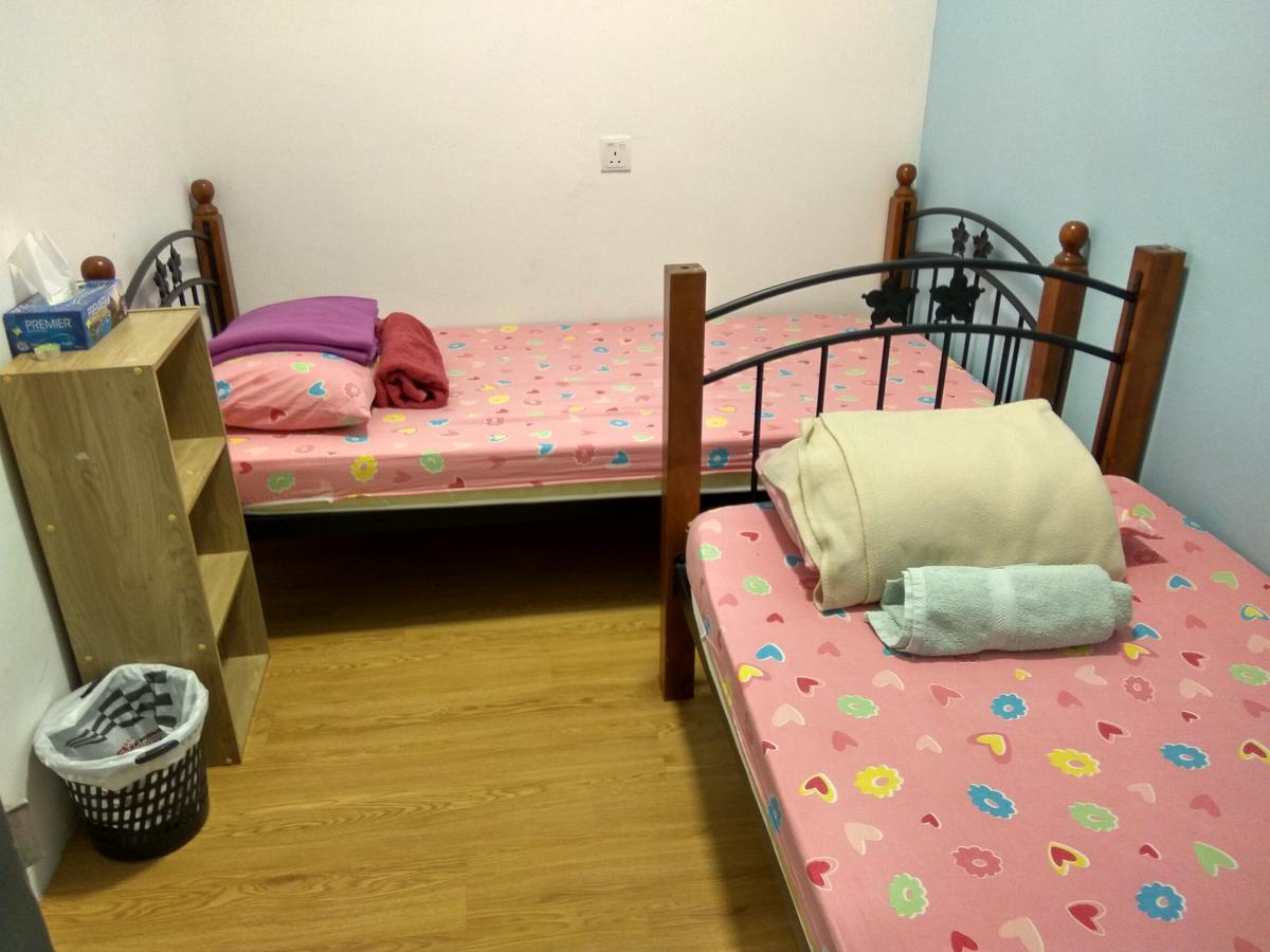 Moon Eleven Hostel Near Klia & Klia2 Sepang Eksteriør billede