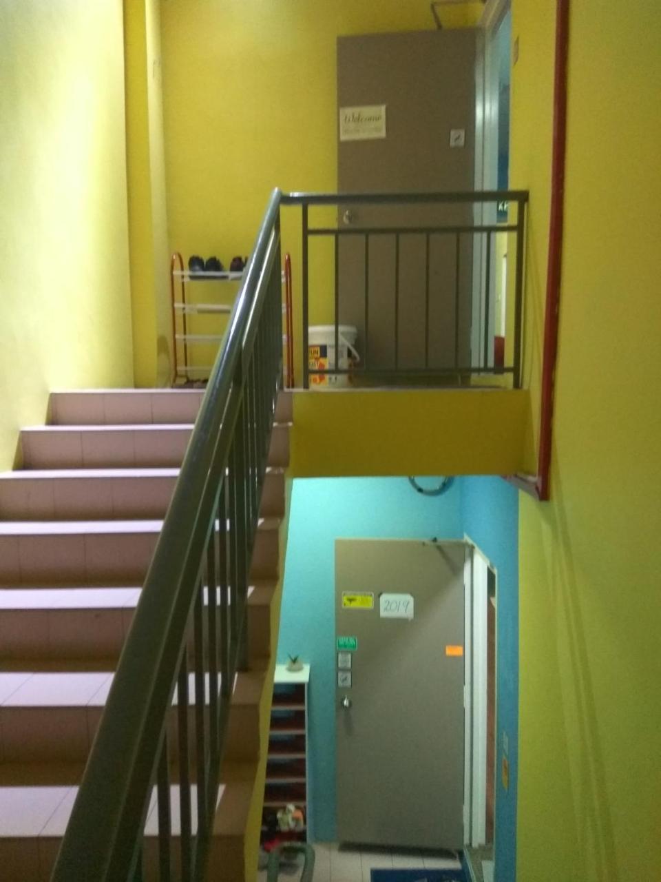 Moon Eleven Hostel Near Klia & Klia2 Sepang Eksteriør billede